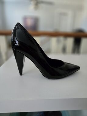 Marc Fisher Black Patent Pointed Stiletto Pump